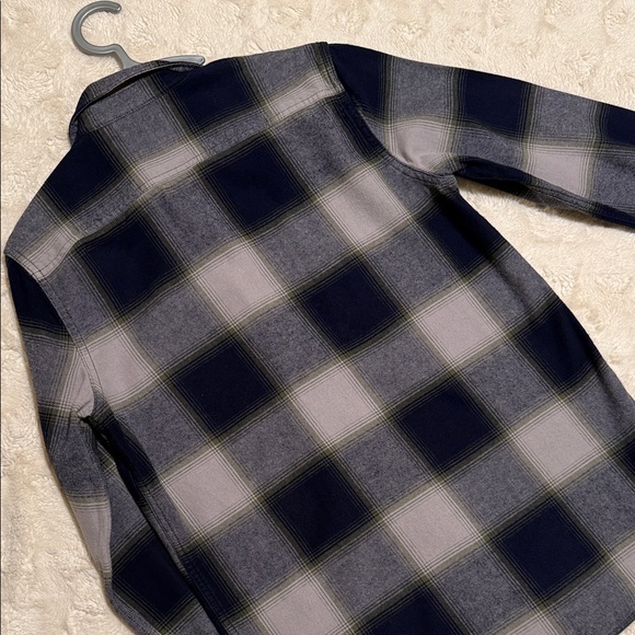 GAP KIDS Navy and Gray Plaid Button Down Shirt - Picture 3 of 4